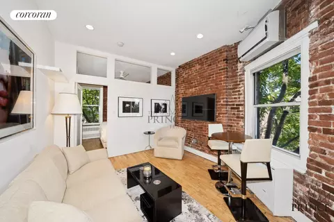77 Perry St #5D, New York, NY 10014