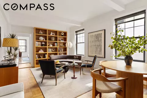 141 E 3rd St #11C, New York, NY 10009