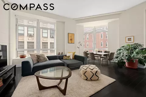 111 Fulton St #614, New York, NY 10038