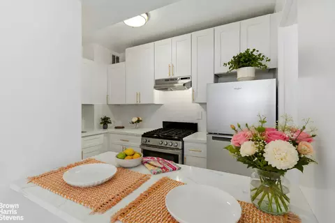 400 E 17th St #600, Brooklyn, NY 11226 photo 7