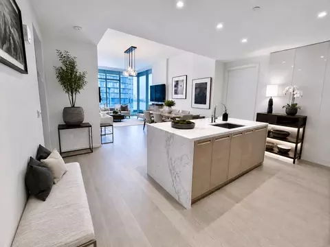 30 Riverside Blvd #23-PP, New York, NY 10069