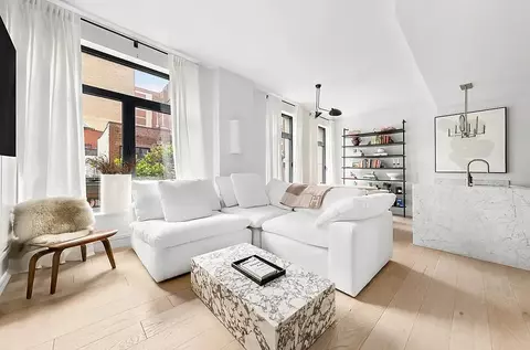 181 E 28th St #402, New York, NY 10016