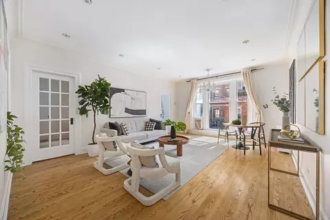 136 W 75th St #3C, New York, NY 10023
