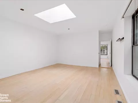 Other - 331 Vanderbilt Ave, Brooklyn, NY 11205 photo 1 of 3