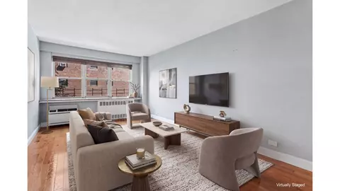 166 E 35th St #5C, New York, NY 10016