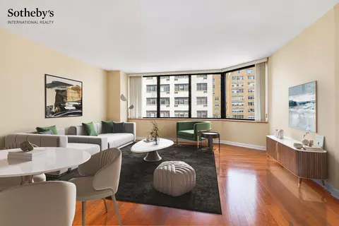 330 E 75th St #7K, New York, NY 10021