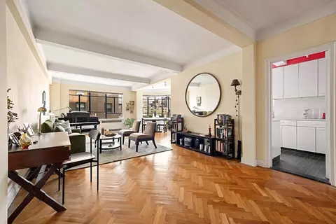 140 Riverside Dr #8N, New York, NY 10024