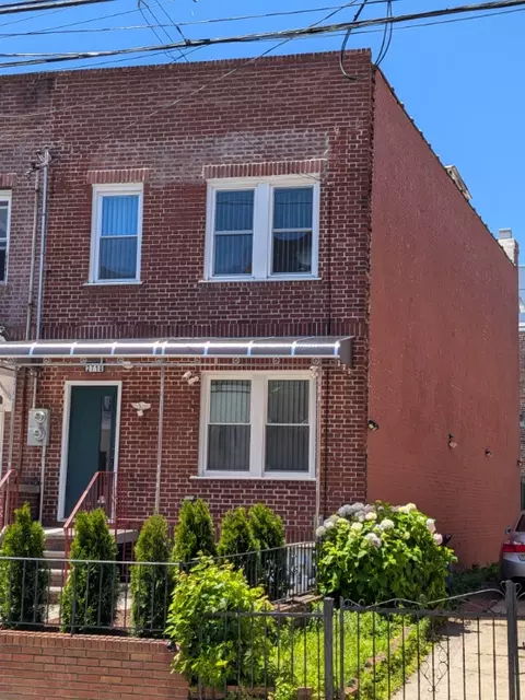 2710 E 23rd St #2, Brooklyn, NY 11235