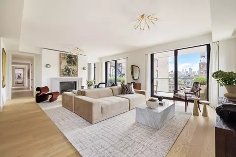 142 W 21st St #PH11, New York, NY 10011