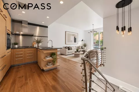 120 N 7th St #1D, Brooklyn, NY 11249