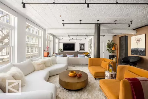 75 Grand St #4W, New York, NY 10013