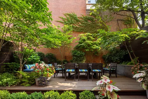 Exterior - 23 Middagh St, Brooklyn, NY 11201 photo 1 of 2
