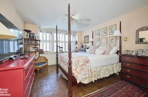 235 E 57th St #16D, New York, NY 10022