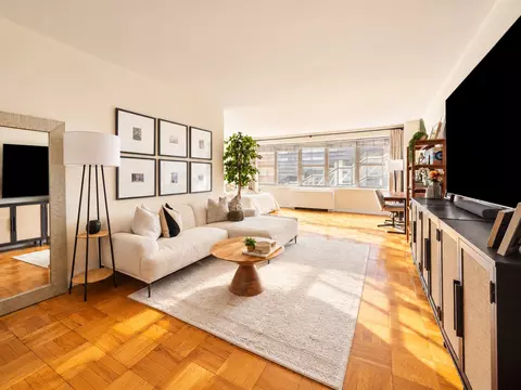 69 5th Ave #6H, New York, NY 10003