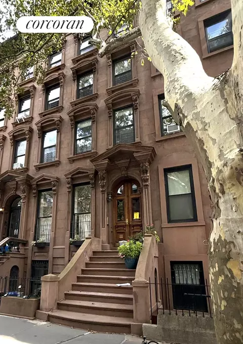 7 S Oxford St, Brooklyn, NY 11217