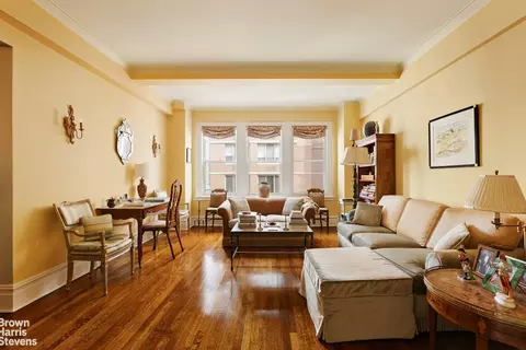 419 E 57th St #10E, New York, NY 10022