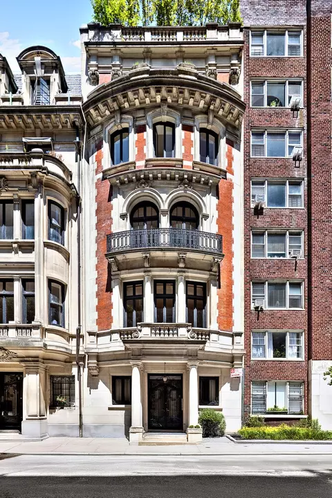 9 E 88th St, New York, NY 10128