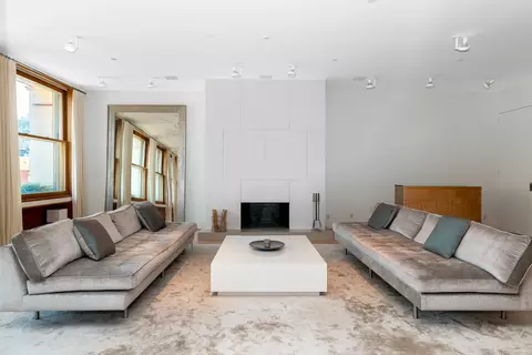 15 Mercer St #5, New York, NY 10013