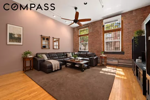 407 E 91st St #1H, New York, NY 10128