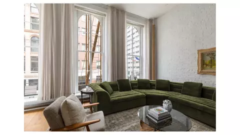132 Duane St #2, New York, NY 10013