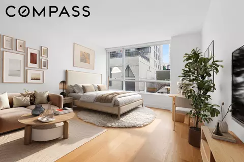 301 E 61st St #2C, New York, NY 10065