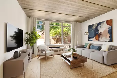 175 Spencer St #2F, Brooklyn, NY 11205