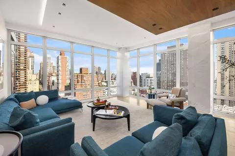 1355 1st Ave #17, New York, NY 10021