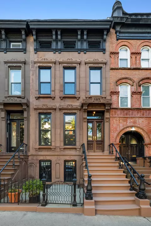 740 Union St #1, Brooklyn, NY 11215