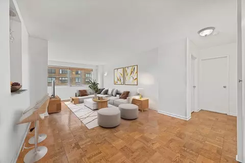 165 E 32nd St #16F, New York, NY 10016