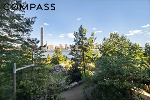 View/Area - 1 John St #2C, Brooklyn, NY 11201 photo 1 of 3