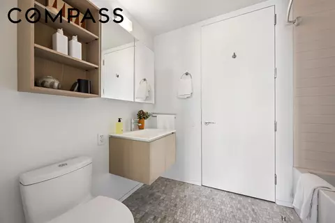 Bath - 1 John St #2C, Brooklyn, NY 11201 photo 2 of 2