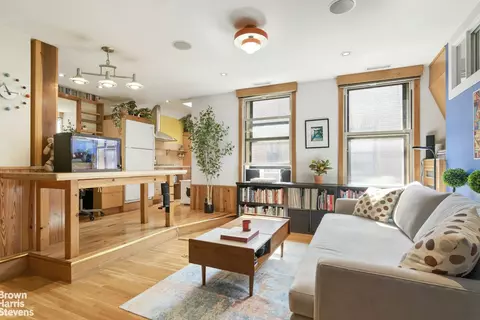 581 Academy St #5B, New York, NY 10034