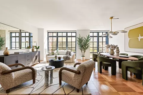 500 W 21st St #3D, New York, NY 10011