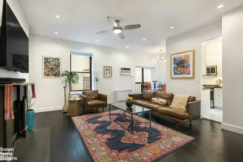 425 W End Ave #5C, New York, NY 10024