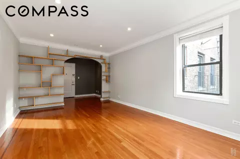 25-40 31st Ave #6E, Astoria, NY 11106