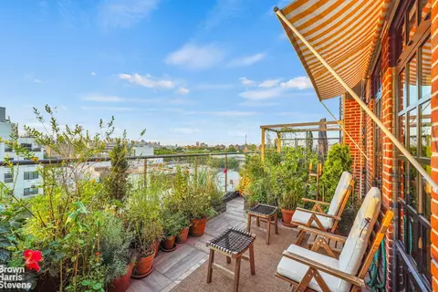 37-28 30th St #7B, Long Island City, NY 11101