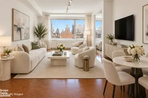 444 E 75th St #15B, New York, NY 10021