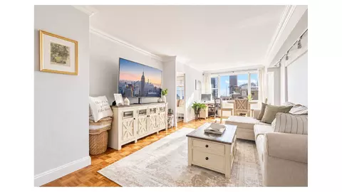 444 E 75th St #17E, New York, NY 10021