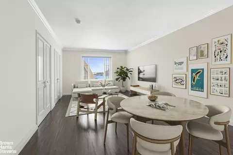530 E 90th St #6D, New York, NY 10128