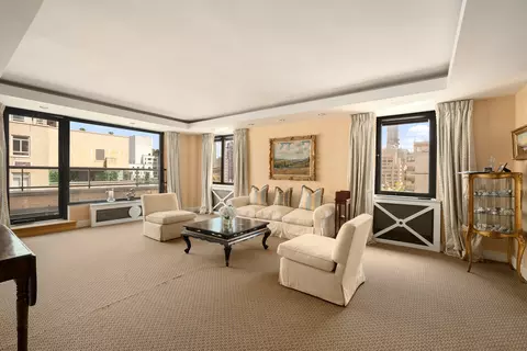 860 5th Ave #15D, New York, NY 10065