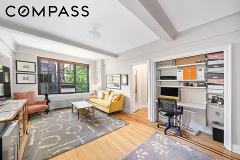 235 E 22nd St #7B, New York, NY 10010