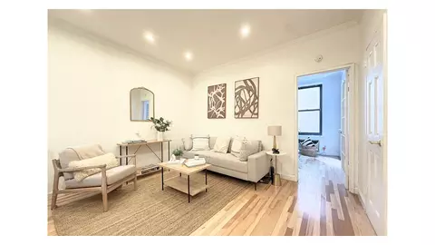 112 W 72nd St #6F, New York, NY 10023