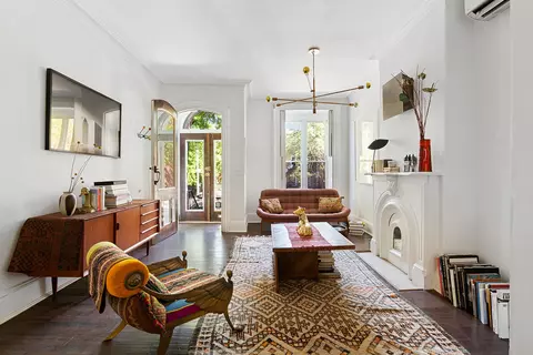 12 Monroe St # A, Brooklyn, NY 11238