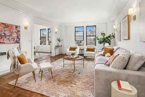 334 W 86th St #8C, New York, NY 10024