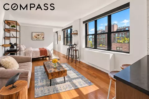 58 Metropolitan Ave #5A, Brooklyn, NY 11249