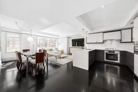 21 E 61st St #12C, New York, NY 10065