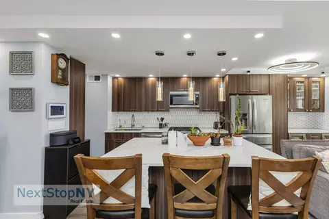 400 E 56th St #29O, New York, NY 10022