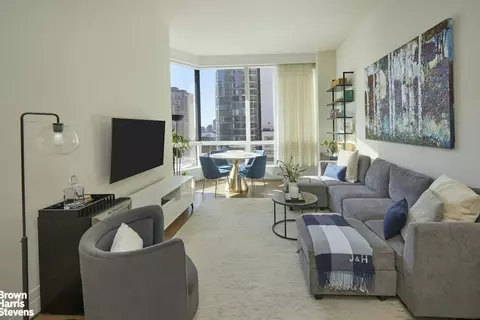 77 Greenwich St #15B, New York, NY 10006