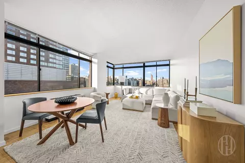 45 W 67th St #14H, New York, NY 10023