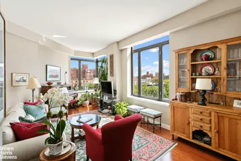 380 Lenox Ave #8A, New York City, NY 10027